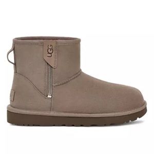 UGG Classic Mini Bailey Zip